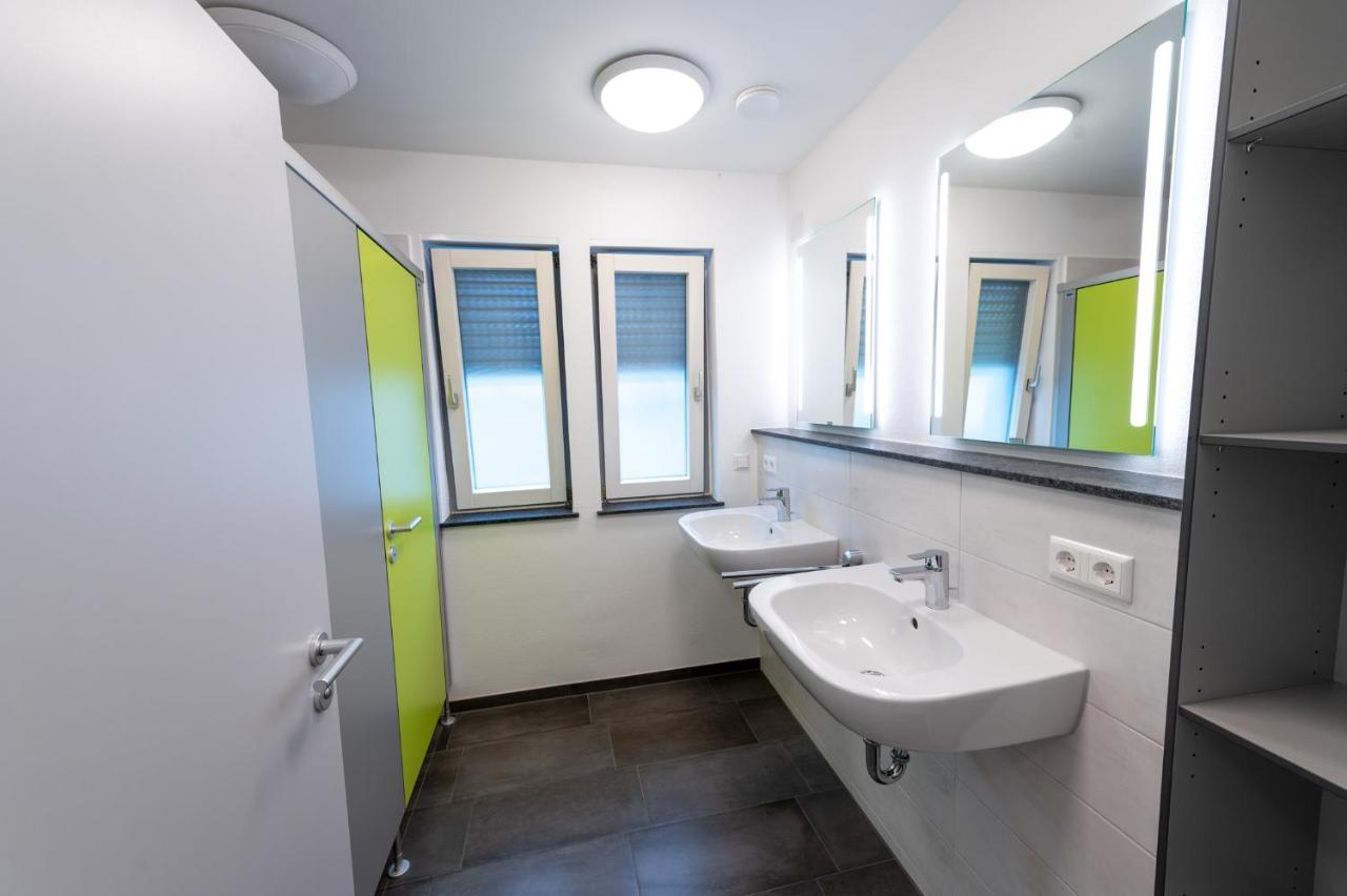 Stadthaus Seeblick G5 - Hostel FDH Buitenkant foto